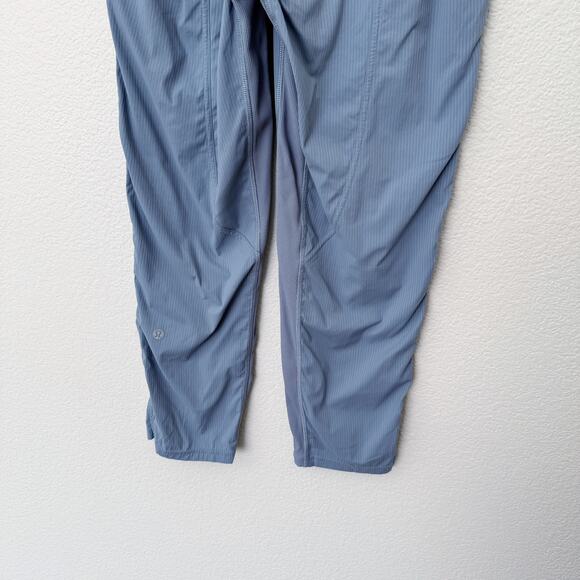 [Lululemon] Utility Blue Dance Studio Mid-Rise Cropped Pants Workout Swift Sz 4 - Picture 9 of 11